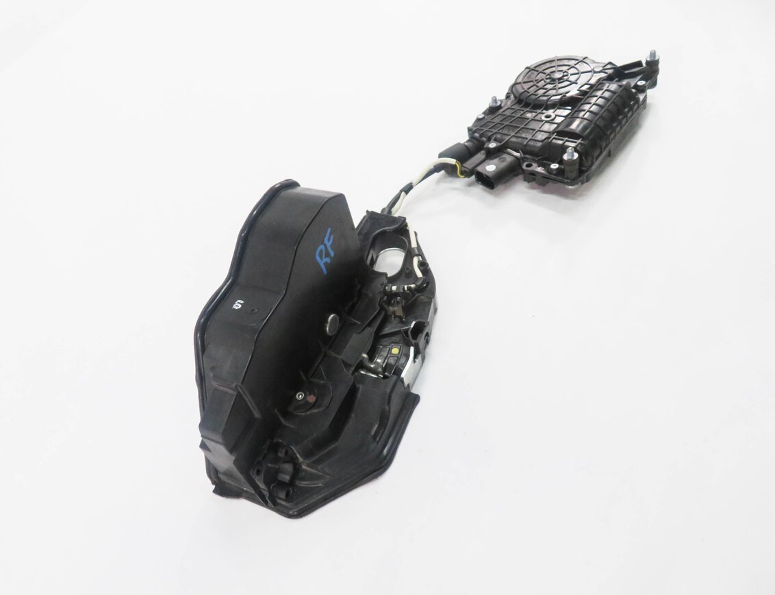 Thumbnail 4: 10-16 BMW 528i 535i 550i 750i 760i (F01 F10) RIGHT FRONT DOOR LATCH (SOFT CLOSE)