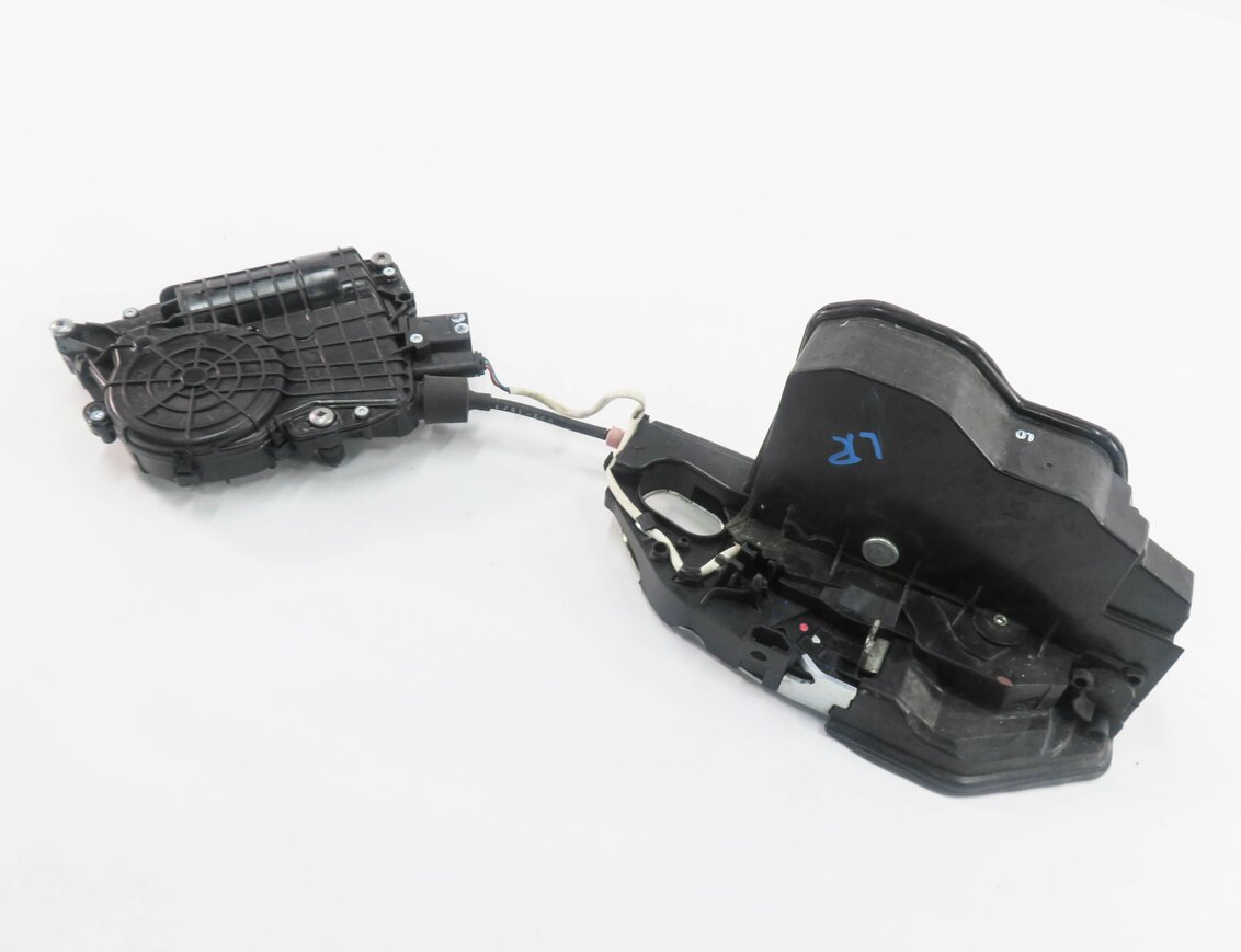 2011-2016 BMW 528i 535i 550i M5 (F10) LEFT REAR DOOR LOCK LATCH (SOFT CLOSE)