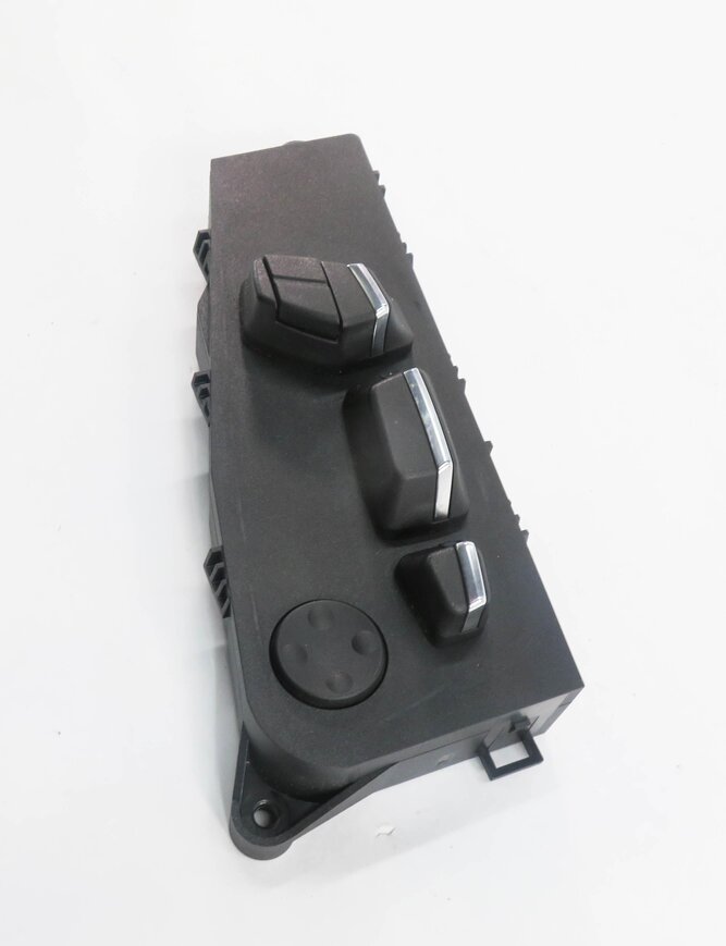 Thumbnail 4: 2011 BMW 550i (F10) LEFT FRONT DRIVER POWER SEAT ADJUSTMENT SWITCH BUTTON