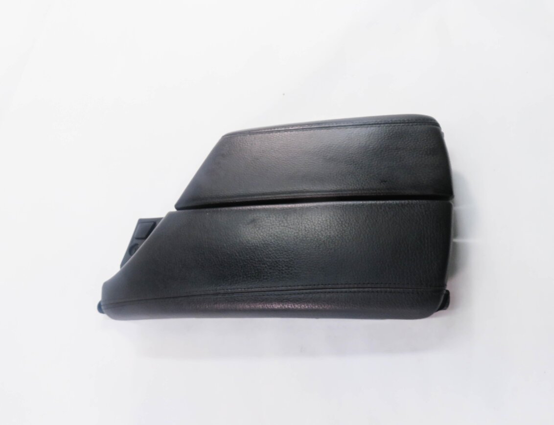 Thumbnail 3: 2011 BMW 528i 535i 550i (F10) FRONT CENTER CONSOLE ARM REST LID (BLACK LEATHER)