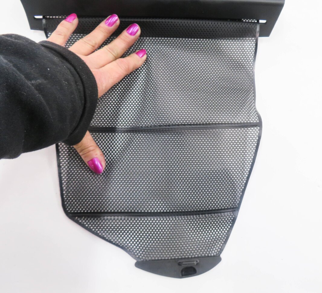 Thumbnail 7: 11-16 BMW 528i 535i 550i (F10) RIGHT REAR QUARTER WINDOW PRIVACY SHADE SCREEN