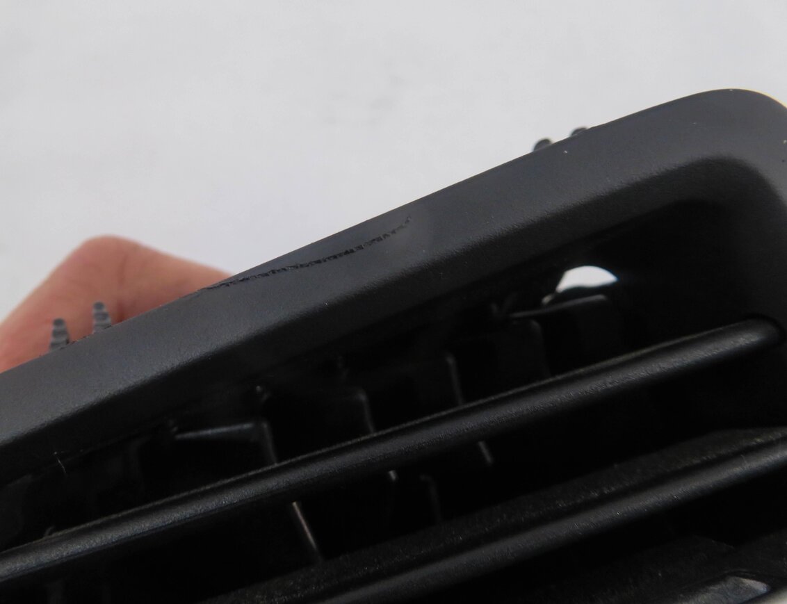 Thumbnail 7: 2011 BMW 550i (F10) LEFT FRONT DRIVER DASH HEATER A/C AIR VENT