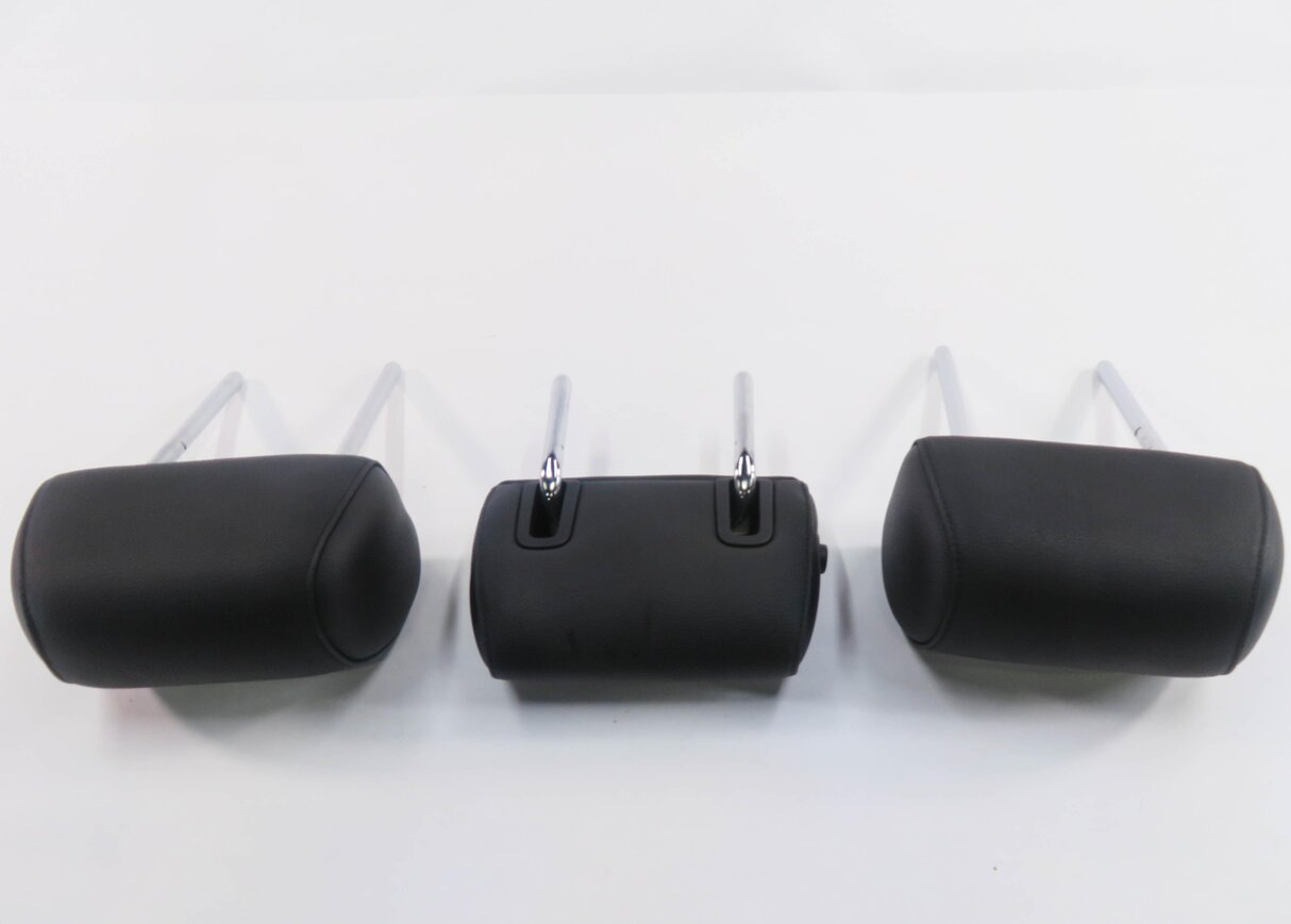 Thumbnail 6: 2011 BMW 550i (F10) REAR SEAT HEADREST SET-3 (BLACK DAKOTA LEATHER)