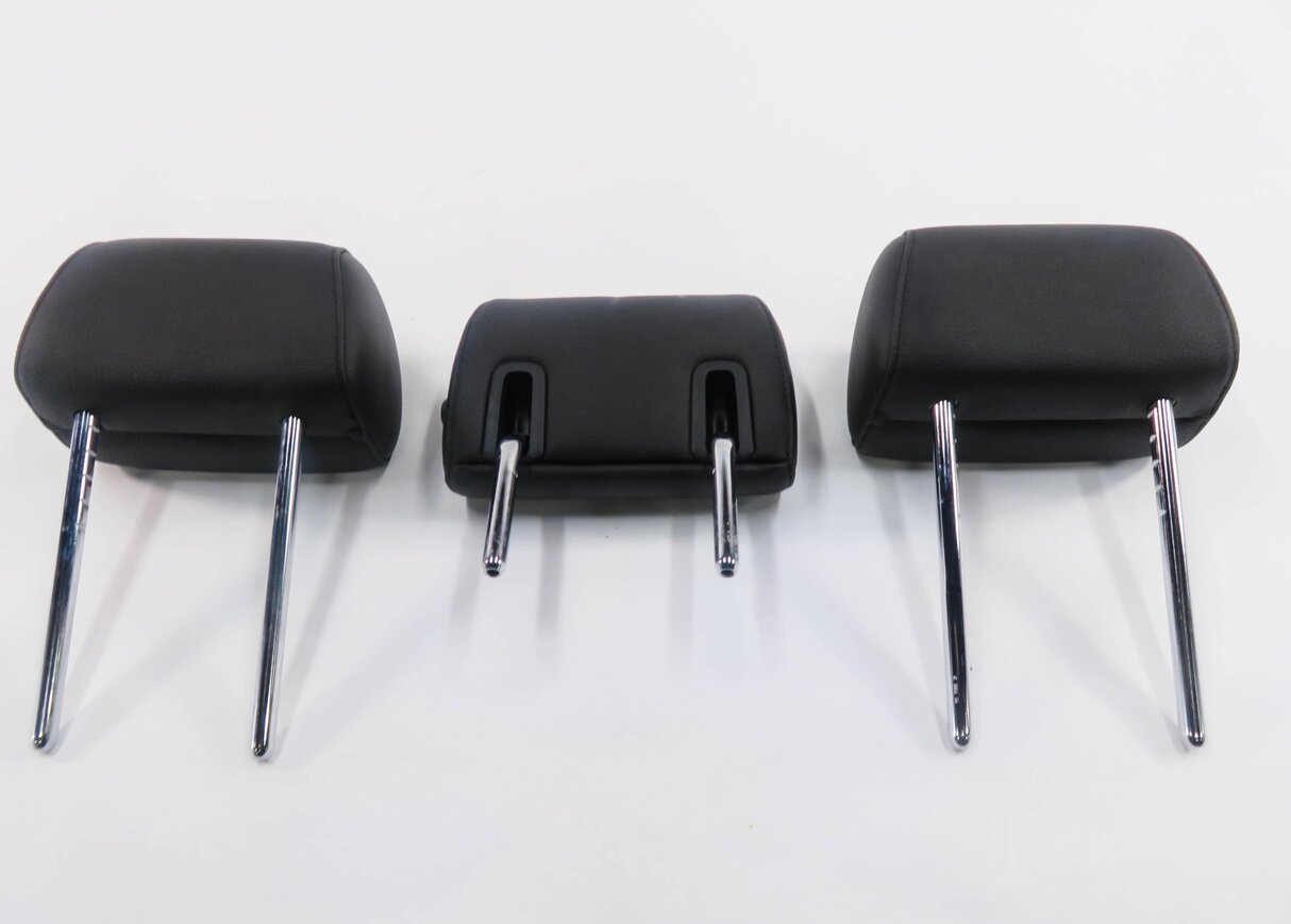 Thumbnail 7: 2011 BMW 550i (F10) REAR SEAT HEADREST SET-3 (BLACK DAKOTA LEATHER)