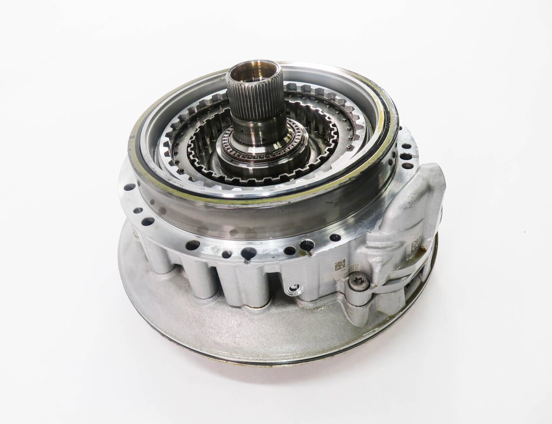 Thumbnail 3: 10-12 BMW 550i 550iGT (F07 F10) 4.4L N63 8HP-70 AT TRANSMISSION OIL FLUID PUMP