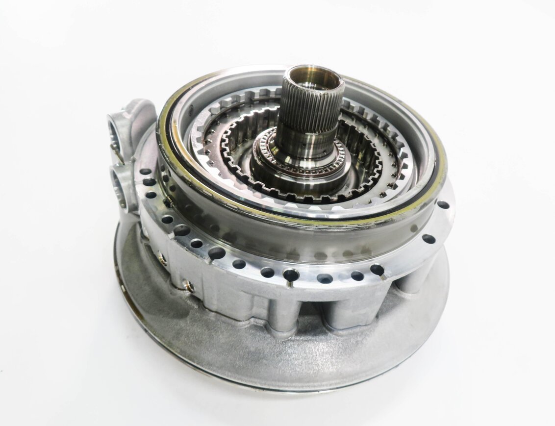 Thumbnail 4: 10-12 BMW 550i 550iGT (F07 F10) 4.4L N63 8HP-70 AT TRANSMISSION OIL FLUID PUMP