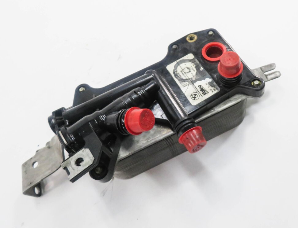 10-19 BMW 528i 550i 550iGT 650i (F06 F07 F10) 4.4L V8 - TRANSMISSION OIL COOLER