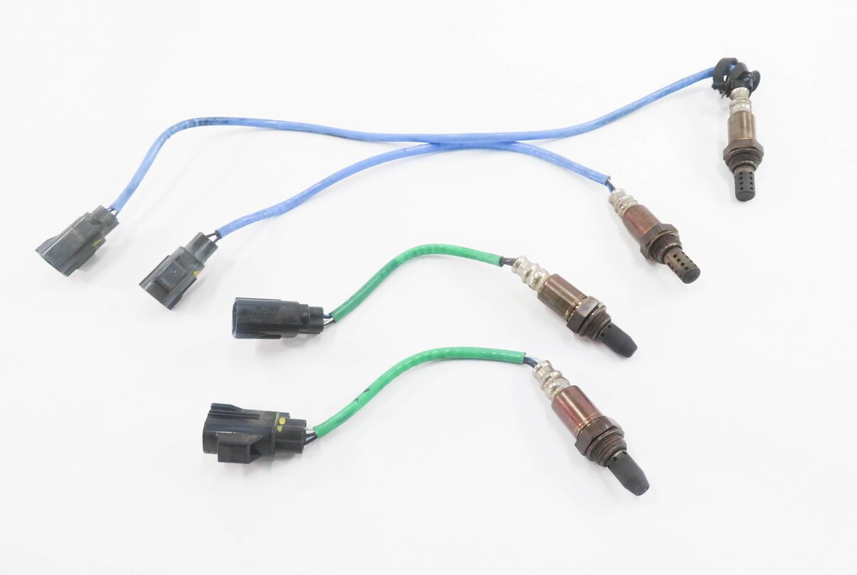 Thumbnail 2: 2012 LAND ROVER LR4 - 5.0L PRE / POST CAT O2 OXYGEN LAMBDA PROBE SENSOR SET