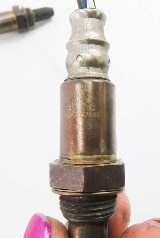 Thumbnail 8: 2012 LAND ROVER LR4 - 5.0L PRE / POST CAT O2 OXYGEN LAMBDA PROBE SENSOR SET