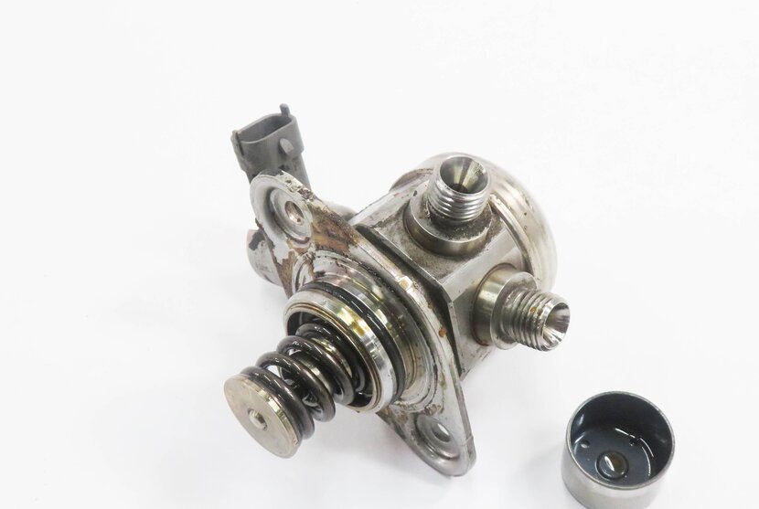 10-17 LR4 RANGE ROVER SPORT (L322 L320 L405 L494) 3.0L 5.0L MECHANICAL FUEL PUMP