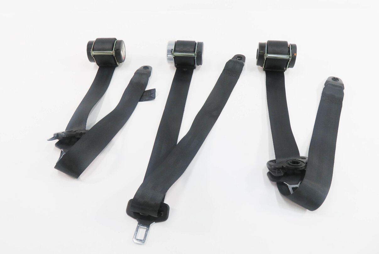 Thumbnail 2: 2012 LAND ROVER LR4 - REAR 2nd SECOND ROW SEAT SEATBELT RETRACTOR SET-3 (BLACK)