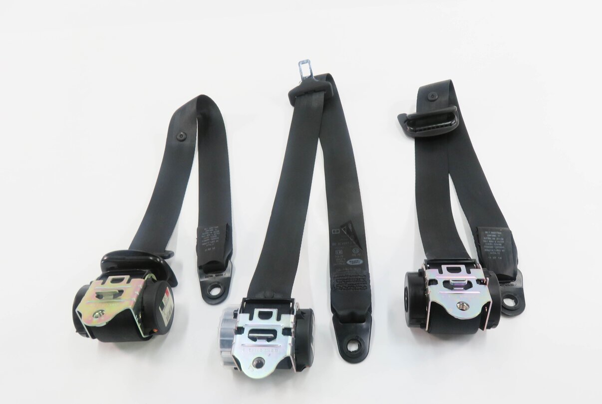 Thumbnail 5: 2012 LAND ROVER LR4 - REAR 2nd SECOND ROW SEAT SEATBELT RETRACTOR SET-3 (BLACK)