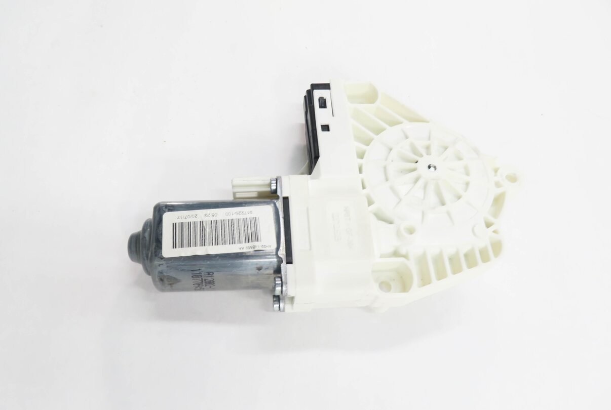Thumbnail 4: 2010-2016 LR4 RANGE ROVER SPORT (L320) RIGHT FRONT PASSENGER POWER WINDOW MOTOR