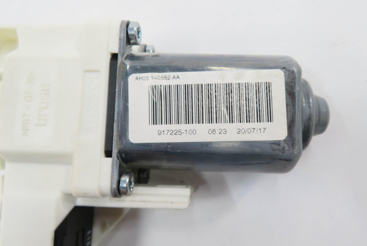 Thumbnail 8: 2010-2016 LR4 RANGE ROVER SPORT (L320) RIGHT FRONT PASSENGER POWER WINDOW MOTOR