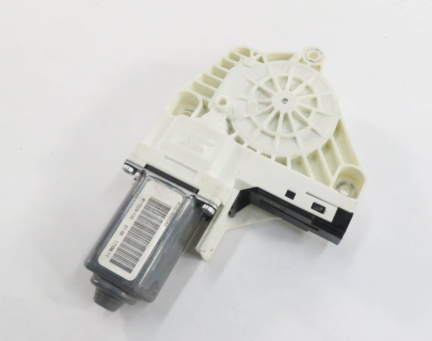 10-16 LAND ROVER LR4 / RANGE ROVER SPORT (L320) LEFT FRONT DRIVER WINDOW MOTOR