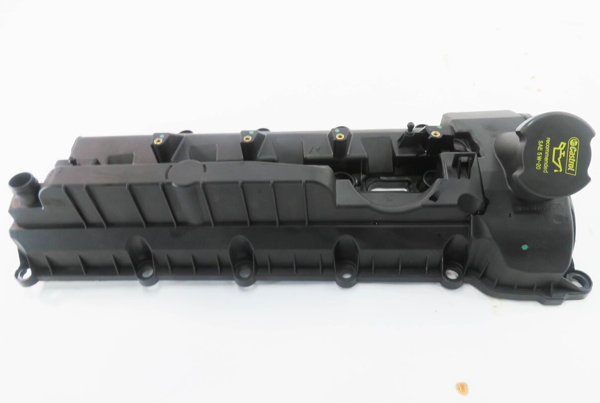 Thumbnail 2: 2010-2018 RANGE ROVER / SPORT (L320 L322 L494 L405) 5.0L V8 LEFT VALVE COVER