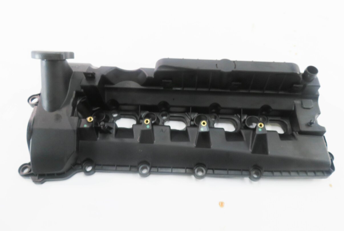 Thumbnail 5: 2010-2018 RANGE ROVER / SPORT (L320 L322 L494 L405) 5.0L V8 LEFT VALVE COVER