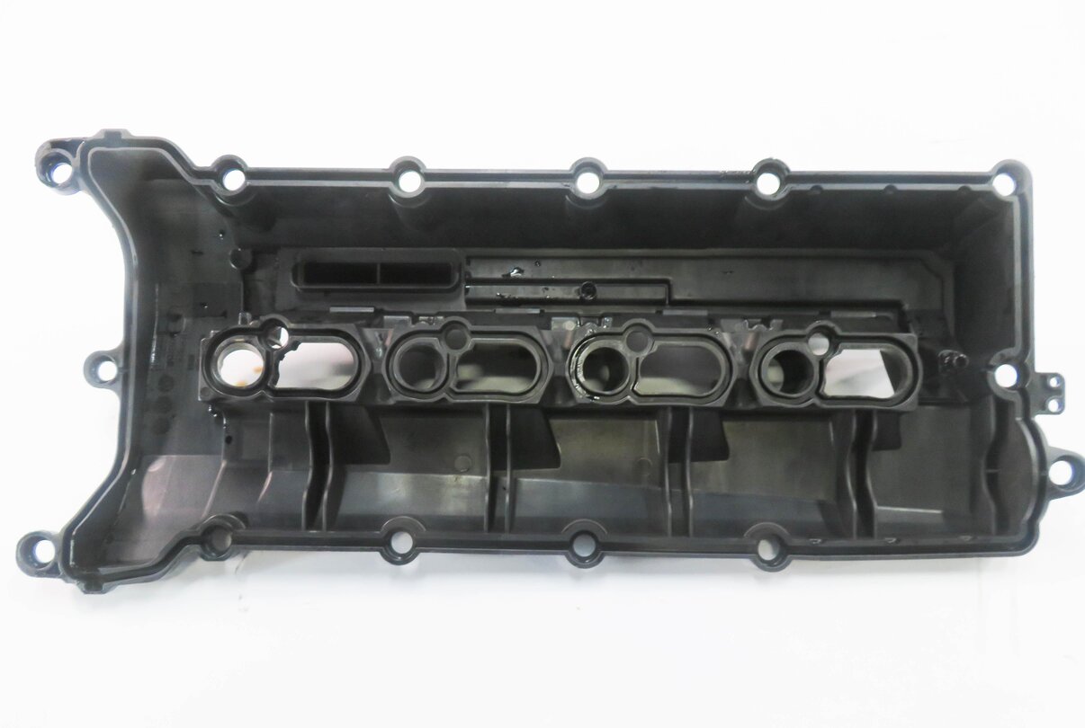Thumbnail 6: 2010-2018 RANGE ROVER / SPORT (L320 L322 L494 L405) 5.0L V8 RIGHT VALVE COVER