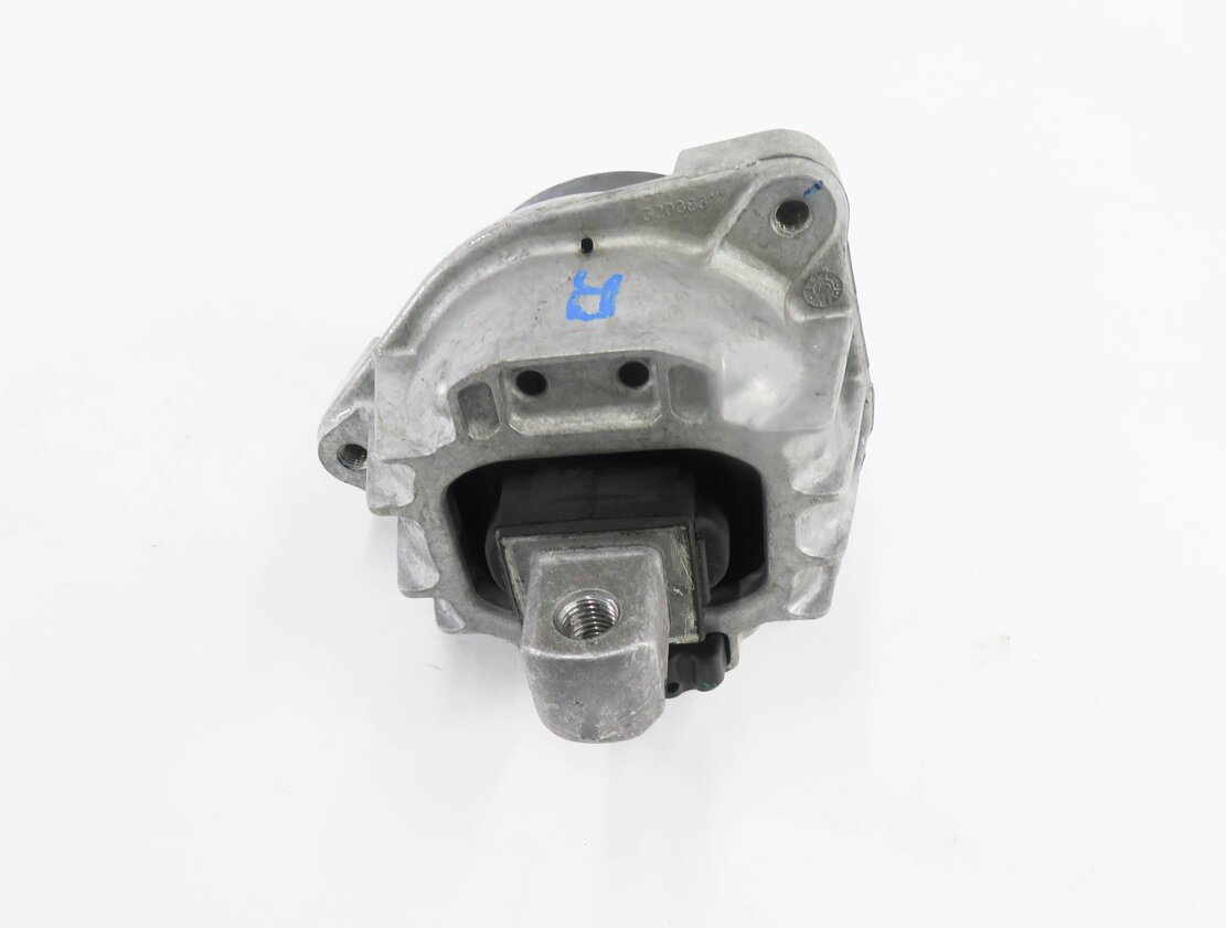 Thumbnail 5: 2013 BMW 550iGT (F07) 4.4L N63B TWIN TURBO V8 ENGINE - RIGHT MOTOR MOUNT