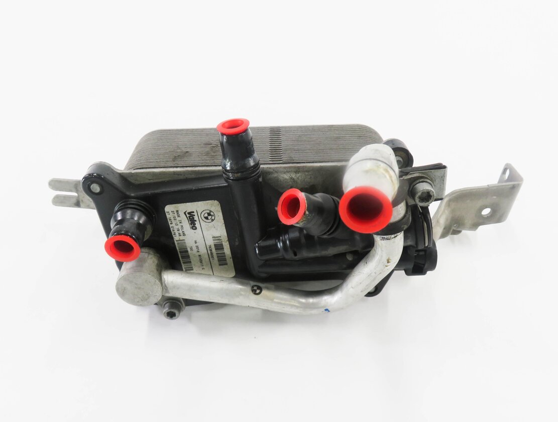 Thumbnail 2: 10-19 BMW 528i 550i 550iGT 650i (F06 F07 F10) 4.4L V8 - TRANSMISSION OIL COOLER