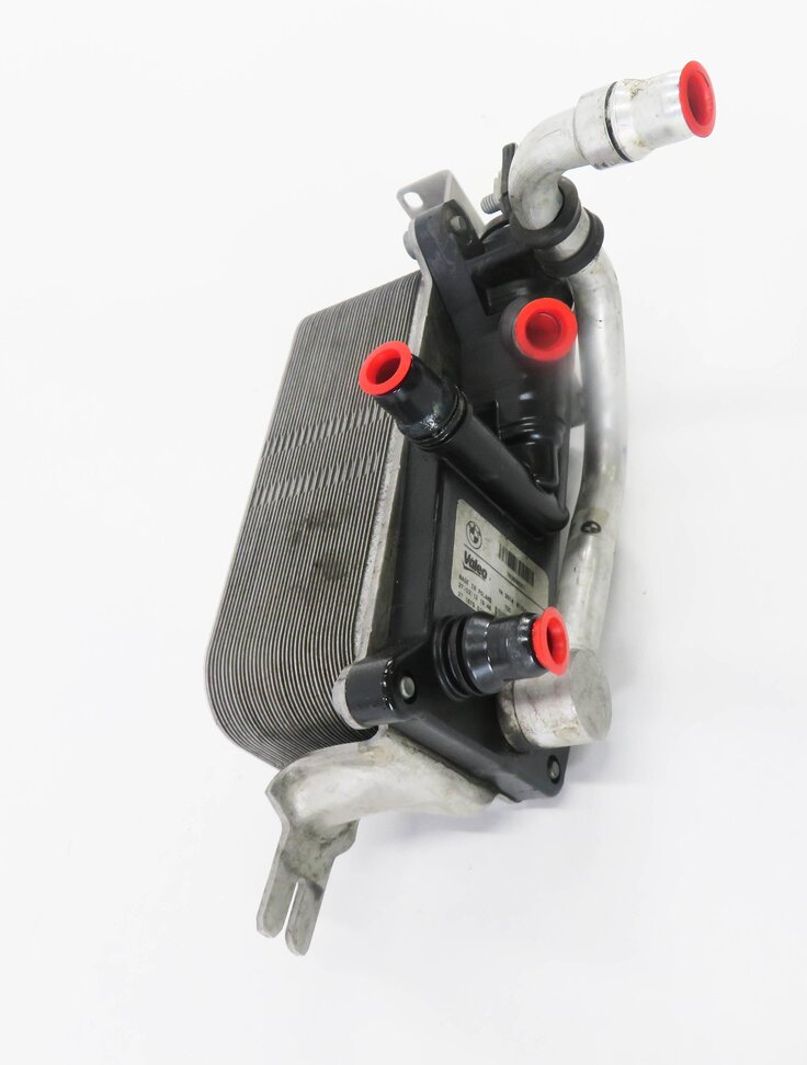 Thumbnail 3: 10-19 BMW 528i 550i 550iGT 650i (F06 F07 F10) 4.4L V8 - TRANSMISSION OIL COOLER