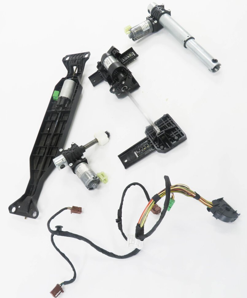 Thumbnail 3: 2013 BMW 550iGT (F07) RIGHT FRONT PASSENGER POWER SEAT ADJUSTMENT MOTOR SET-5