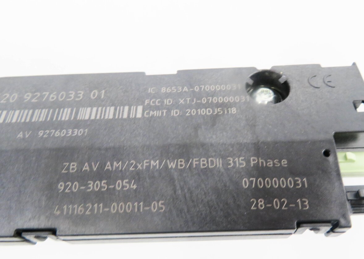 Thumbnail 7: 2013 BMW 550iGT (F07) RADIO STEREO DIVERSITY ANTENNA BOOSTER MODULE
