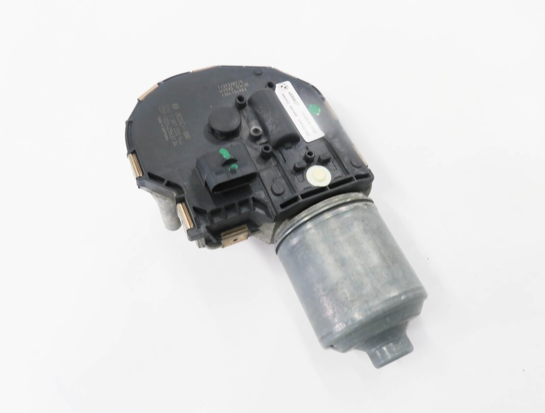 2010-2017 BMW 535iGT 550iGT (F07) FRONT WINDSHIELD WIPER MOTOR