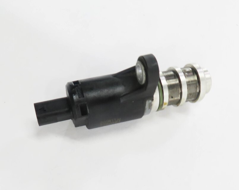 Thumbnail 4: 2013 BMW 550iGT (F07) 4.4L N63B TWIN TURBO ENGINE - OIL PRESSURE SOLENOID SENSOR