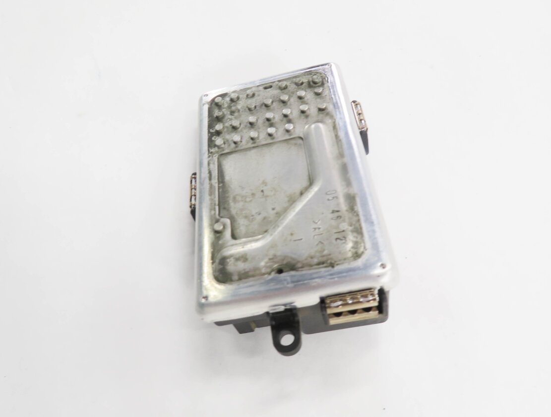 Thumbnail 4: 2013 BMW 550iGT (F07) FRONT HEATER A/C BLOWER FAN MOTOR SPEED RESISTOR
