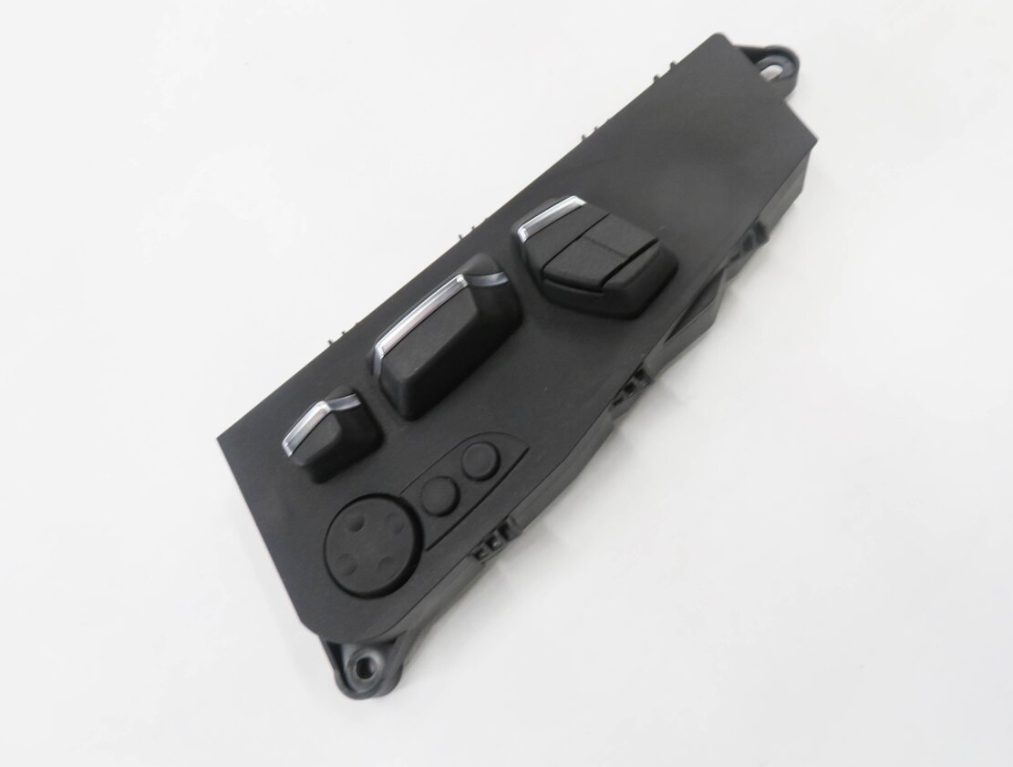 2013 BMW 550iGT (F07) RIGHT FRONT PASSENGER POWER SEAT ADJUSTMENT SWITCH