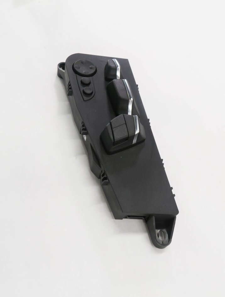 Thumbnail 4: 2013 BMW 550iGT (F07) RIGHT FRONT PASSENGER POWER SEAT ADJUSTMENT SWITCH