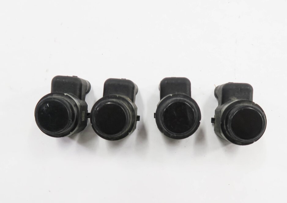 Thumbnail 2: 2013 BMW 550iGT (F07) REAR PDC PARK DISTANCE SENSOR SET-4 (BLACK 668)