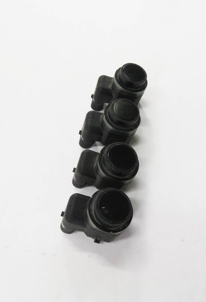 Thumbnail 3: 2013 BMW 550iGT (F07) REAR PDC PARK DISTANCE SENSOR SET-4 (BLACK 668)