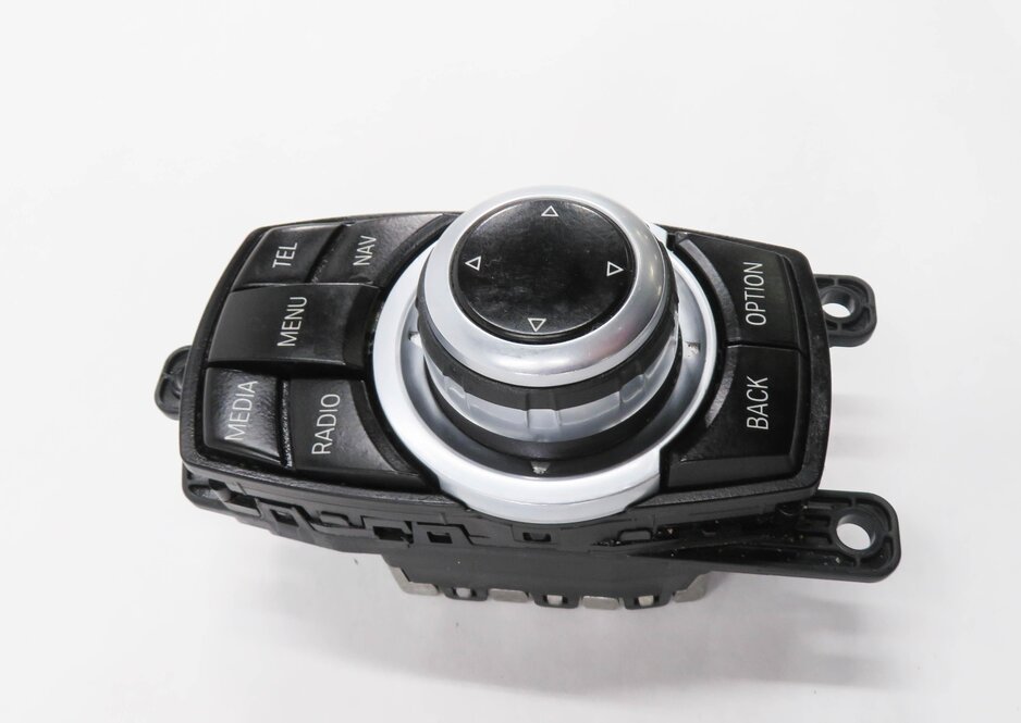Thumbnail 4: 2013 BMW 550iGT (F07) RADIO STEREO MEDIA GPS NAVIGATION iDRIVE CONTROL SWITCH