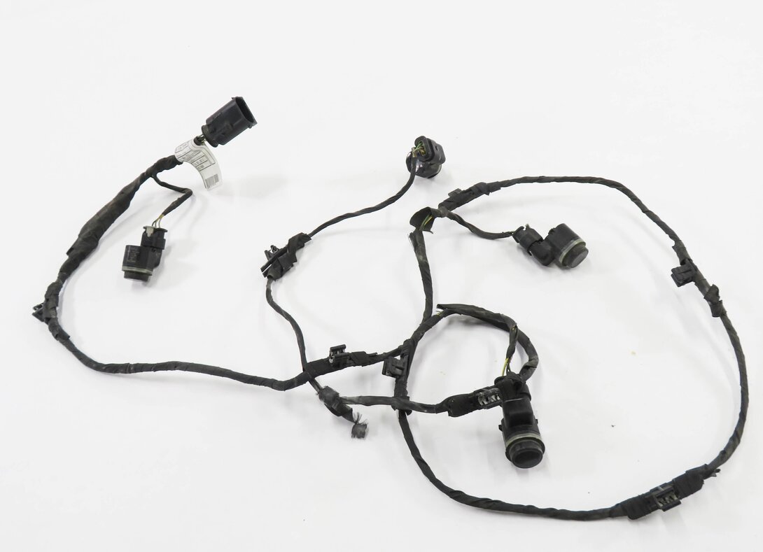 Thumbnail 2: 2013 BMW 550iGT (F07) FRONT PDC PARK DISTANCE SENSOR SET w/ HARNESS (BLACK 668)