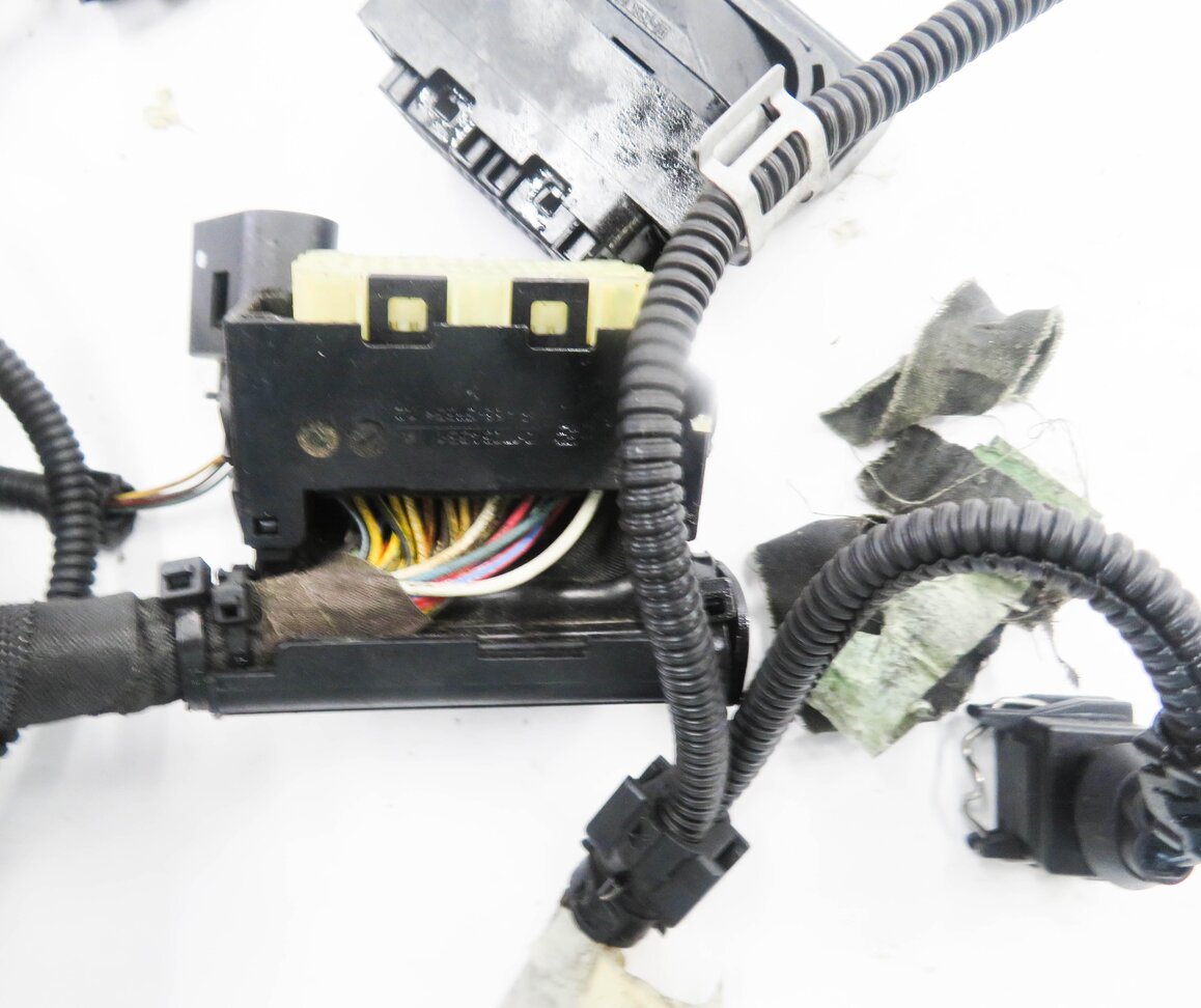 Thumbnail 14: 2013 BMW 550iGT (F07) RWD - 4.4L N63B ENGINE WIRE WIRING HARNESS LOOM