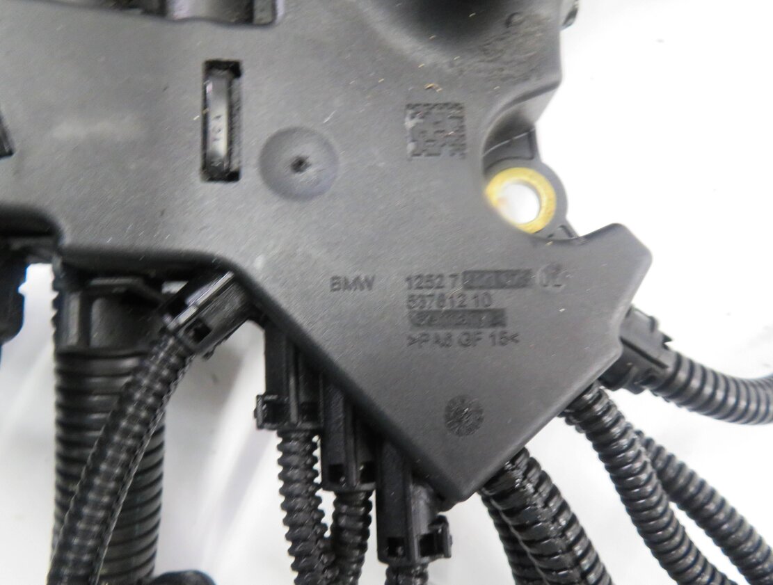 Thumbnail 9: 2013 BMW 550iGT (F07) RWD - 4.4L N63B ENGINE WIRE WIRING HARNESS LOOM