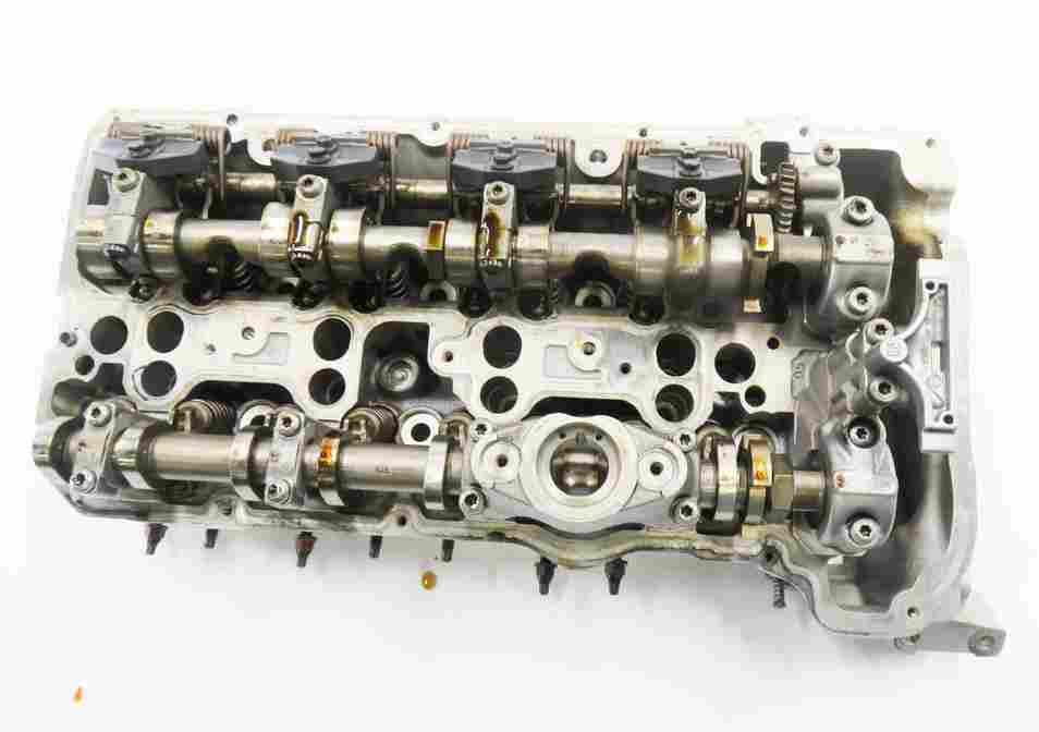 Thumbnail 3: 13-19 BMW 550i 650i 750i X5 X6 - 4.4L N63B TWIN TURBO ENGINE LEFT CYLINDER HEAD