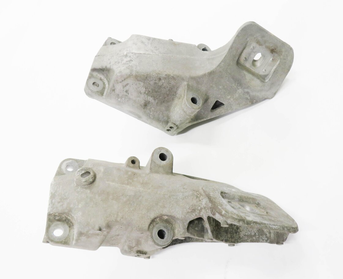 Thumbnail 3: 2010 LAND ROVER LR4 - 5.0L AJ133 V8 ENGINE - MOTOR MOUNT BRACKET SET-2