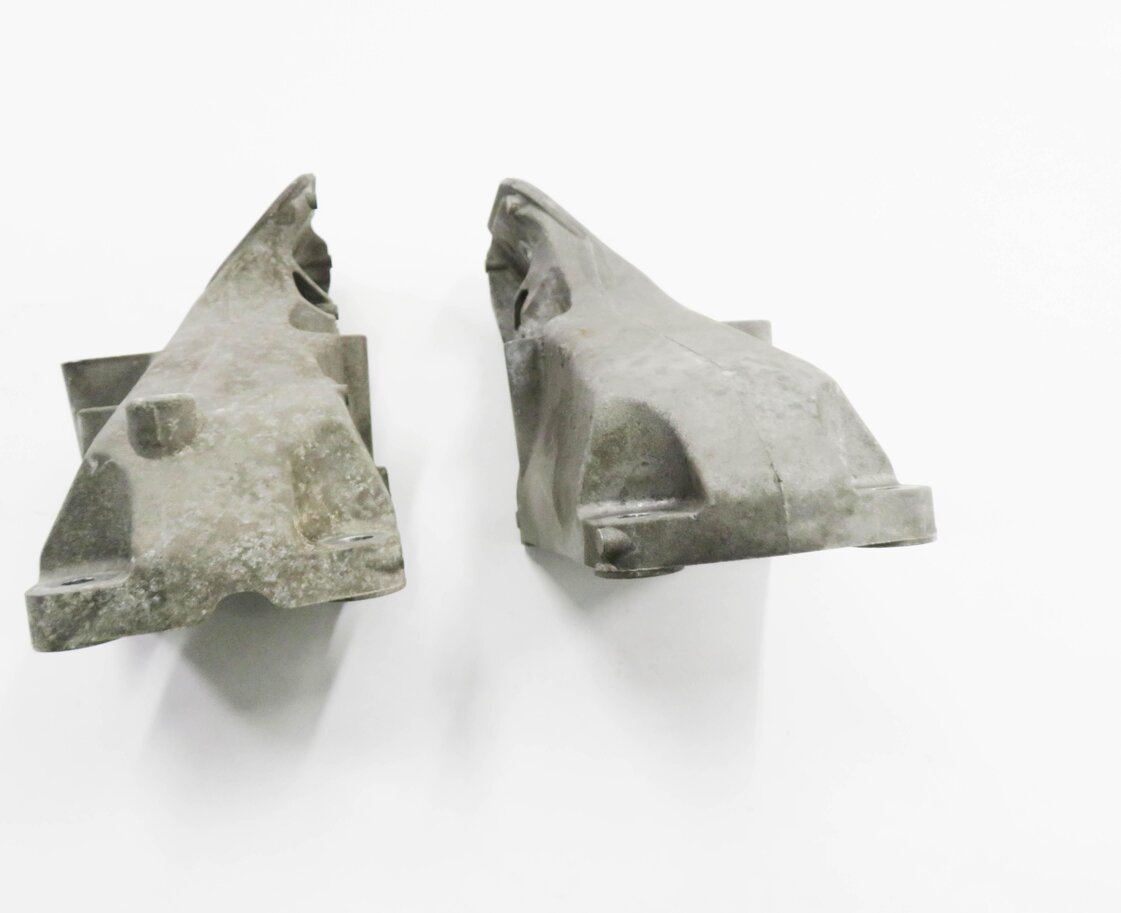 Thumbnail 5: 2010 LAND ROVER LR4 - 5.0L AJ133 V8 ENGINE - MOTOR MOUNT BRACKET SET-2