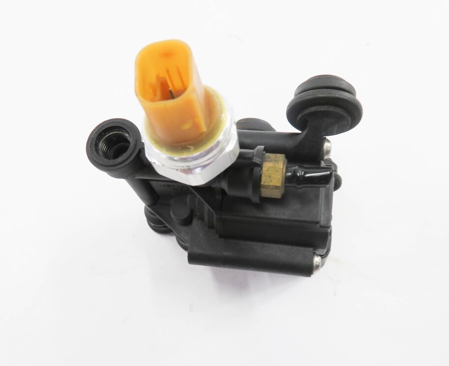Thumbnail 7: 2010 LAND ROVER LR4 - AIR SUSPENSION VALVE BLOCK SET-3