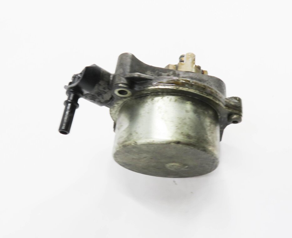 Thumbnail 2: 2010-2019 RANGE ROVER SPORT LR4 JAGUAR XE XF XK - 3.0L / 5.0L BRAKE VACUUM PUMP
