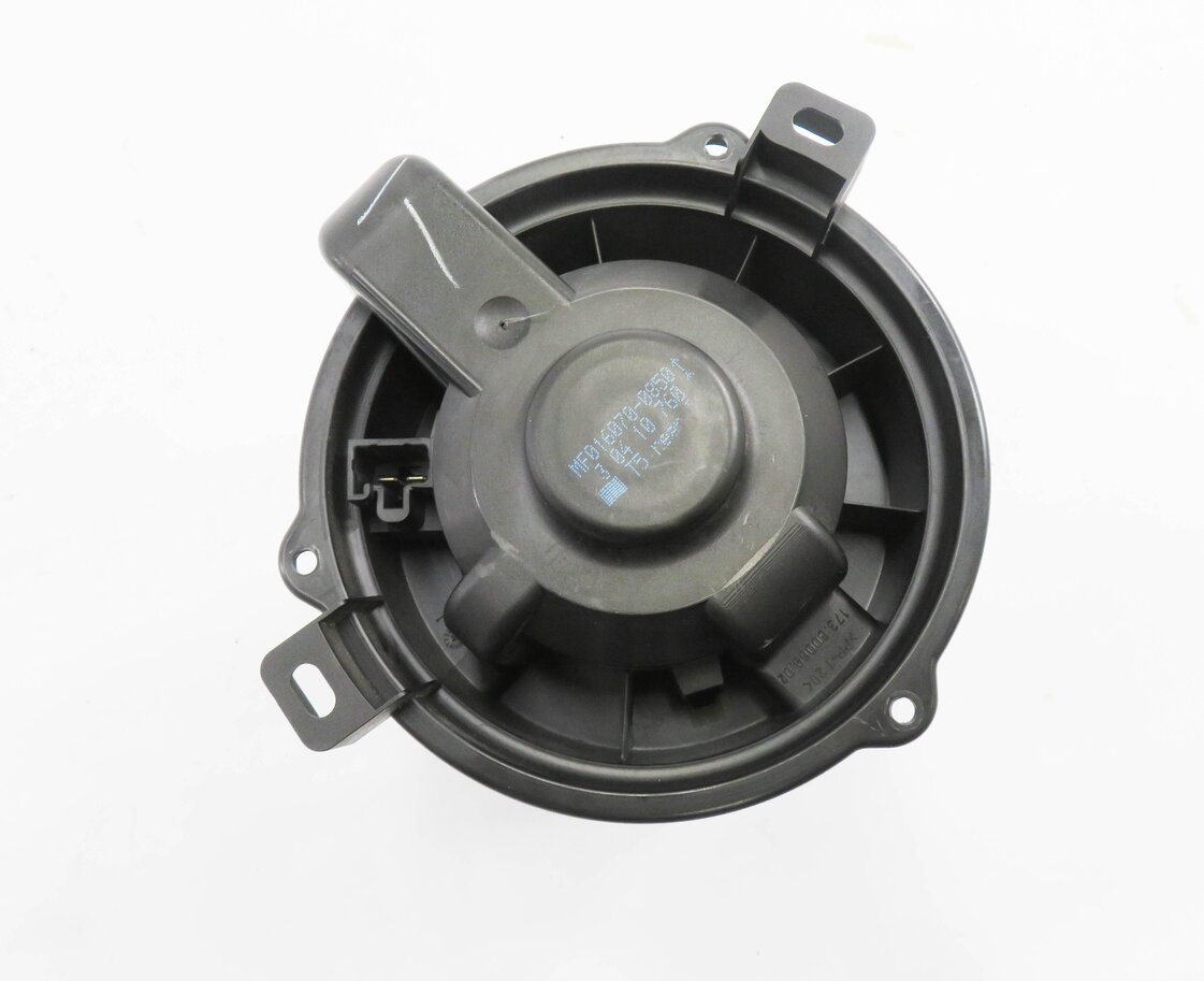 Thumbnail 5: 2005-2016 LAND ROVER LR3 LR4 - REAR HEATER A/C BLOWER FAN MOTOR