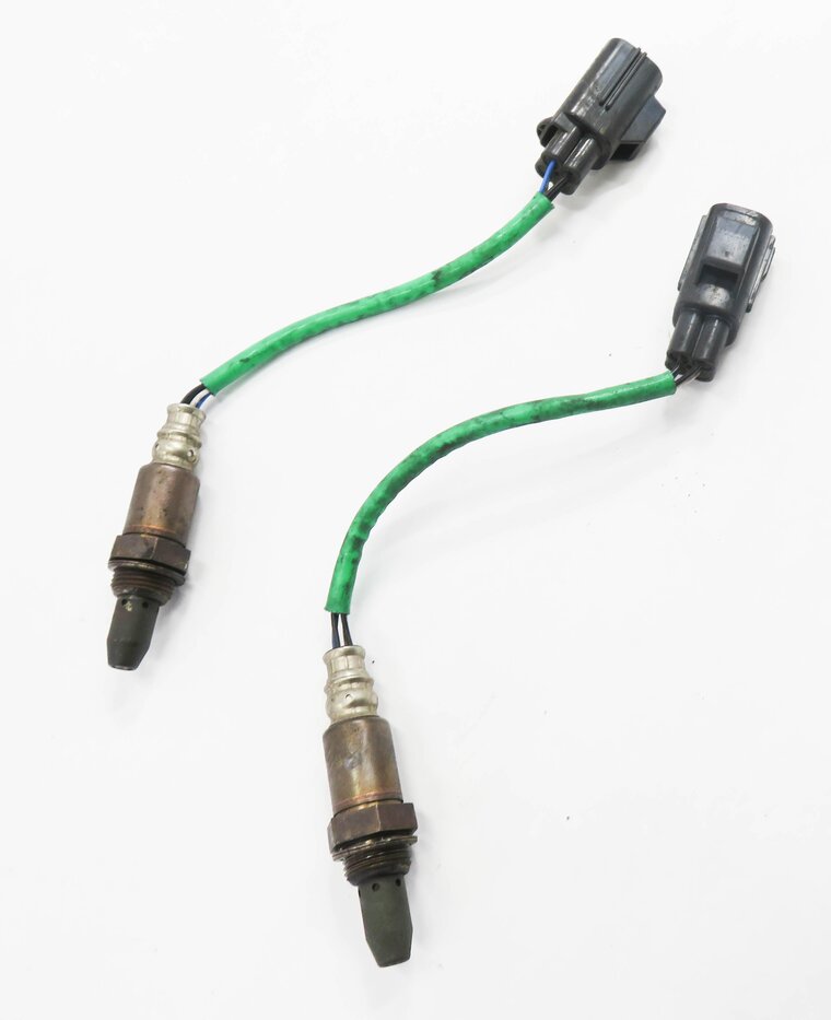 2010 LAND ROVER LR4 - 5.0L V8 ENGINE PRE CAT O2 OXYGEN LAMBDA PROBE SENSOR SET-2