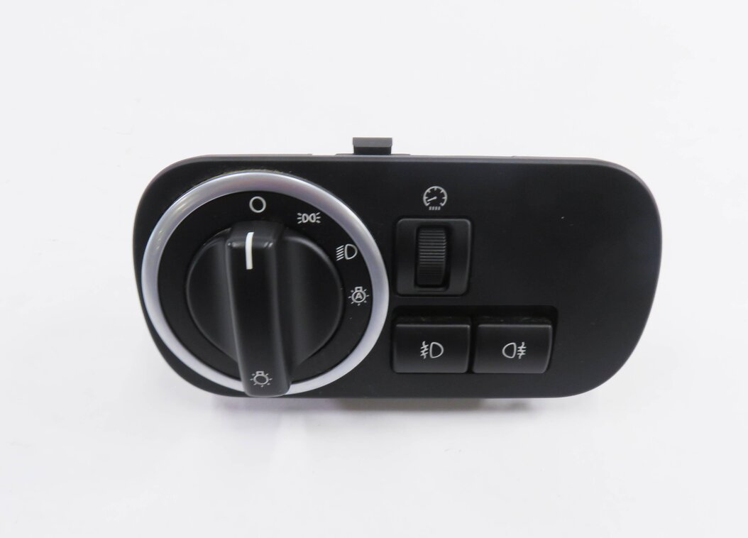 Thumbnail 2: 2010 LAND ROVER LR4 - HEADLIGHT SWITCH