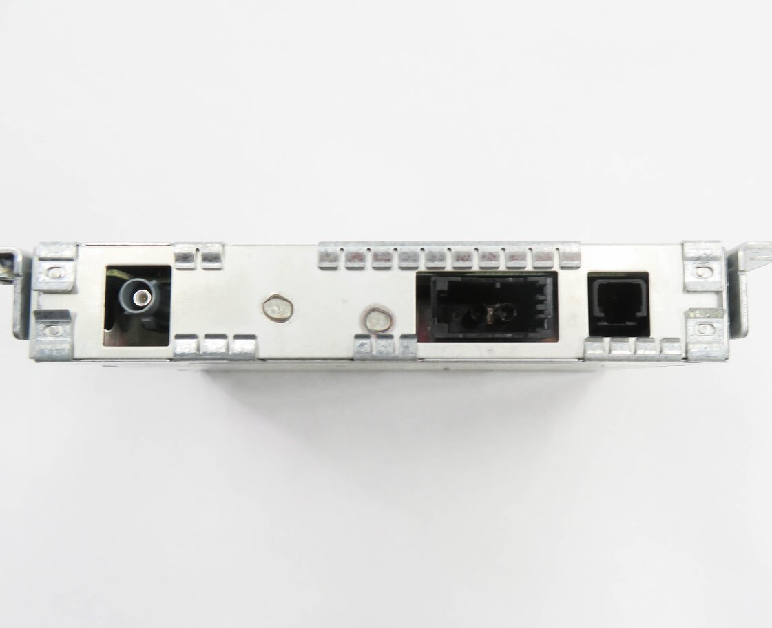 Thumbnail 6: 2010 LAND ROVER LR4 - SIRIUS SATELLITE RADIO RECEIVER CONTROL MODULE