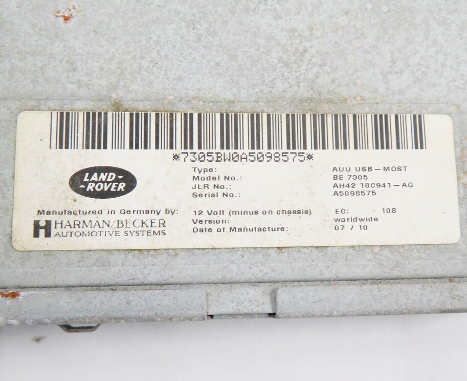 Thumbnail 7: 2010 LAND ROVER LR4 - RADIO STEREO i-POD INTERFACE CONTROL MODULE