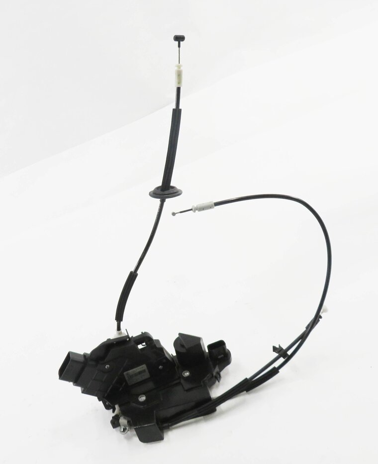 2010-2019 EVOQUE LR4 / RANGE ROVER SPORT (L320) LEFT FRONT PASSIVE DOOR LATCH