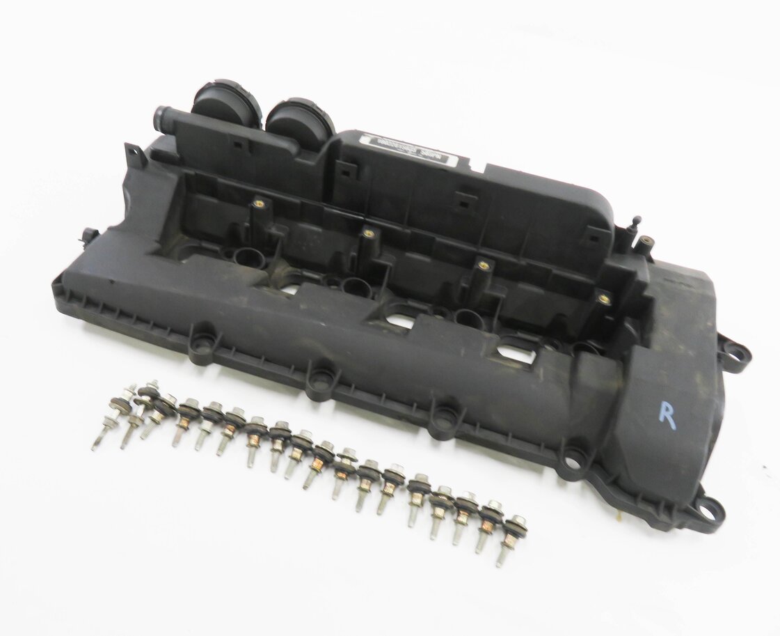 2010-2018 RANGE ROVER / SPORT (L320 L322 L494 L405) 5.0L V8 RIGHT VALVE COVER